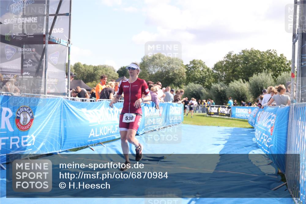25.08.2024 - Elbe Triathlon Hamburg H.Heesch http://msf.ph/oto/6870984 25.08.2024 11:36:10 Ziel 530, 695, 705, 766, 1415 meine-sportfotos.de
