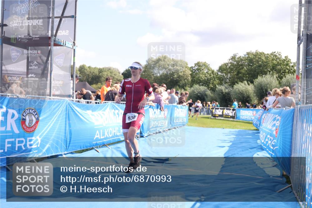 25.08.2024 - Elbe Triathlon Hamburg H.Heesch http://msf.ph/oto/6870993 25.08.2024 11:36:10 Ziel 530, 695, 705, 766, 1415 meine-sportfotos.de