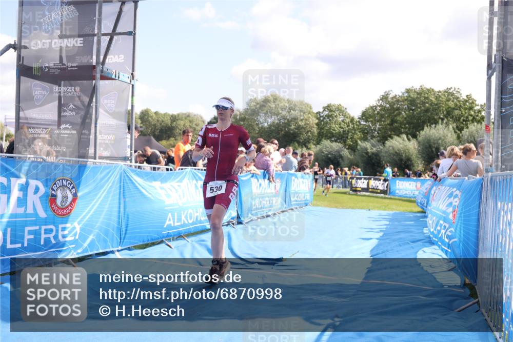 25.08.2024 - Elbe Triathlon Hamburg H.Heesch http://msf.ph/oto/6870998 25.08.2024 11:36:10 Ziel 530, 695, 705, 766, 1415 meine-sportfotos.de