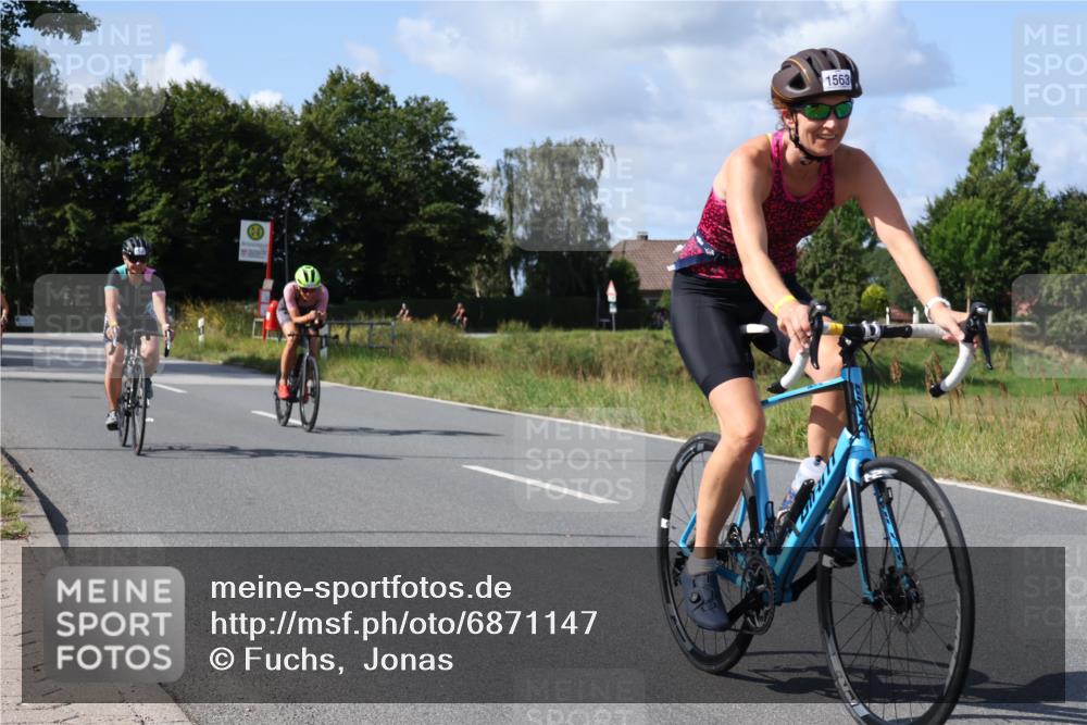 25.08.2024 - Elbe Triathlon Hamburg Fuchs,  Jonas http://msf.ph/oto/6871147 25.08.2024 11:12:39 Radfahren 1563, 1672, 1595, 1590, 1554 meine-sportfotos.de
