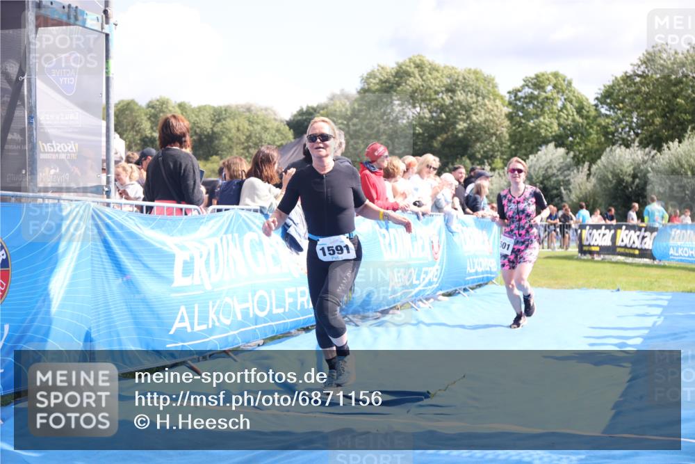 25.08.2024 - Elbe Triathlon Hamburg H.Heesch http://msf.ph/oto/6871156 25.08.2024 11:58:54 Ziel 543, 1501, 1591, 1714 meine-sportfotos.de