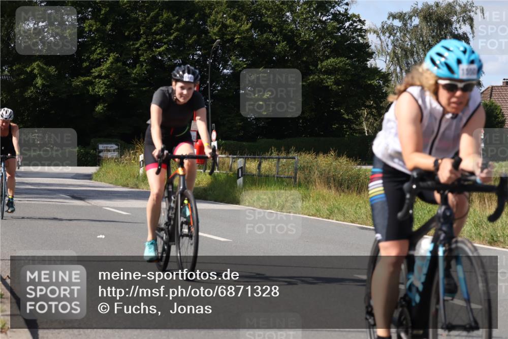 25.08.2024 - Elbe Triathlon Hamburg Fuchs,  Jonas http://msf.ph/oto/6871328 25.08.2024 11:12:50 Radfahren 1576, 1512, 1550, 1493, 1539, 1533 meine-sportfotos.de