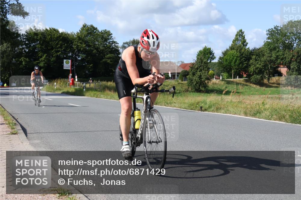 25.08.2024 - Elbe Triathlon Hamburg Fuchs,  Jonas http://msf.ph/oto/6871429 25.08.2024 11:13:07 Radfahren 1596, 1552 meine-sportfotos.de
