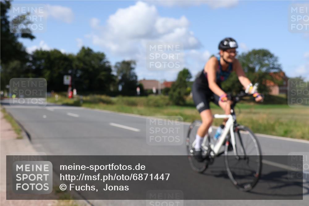 25.08.2024 - Elbe Triathlon Hamburg Fuchs,  Jonas http://msf.ph/oto/6871447 25.08.2024 11:13:09 Radfahren 1596, 1552 meine-sportfotos.de