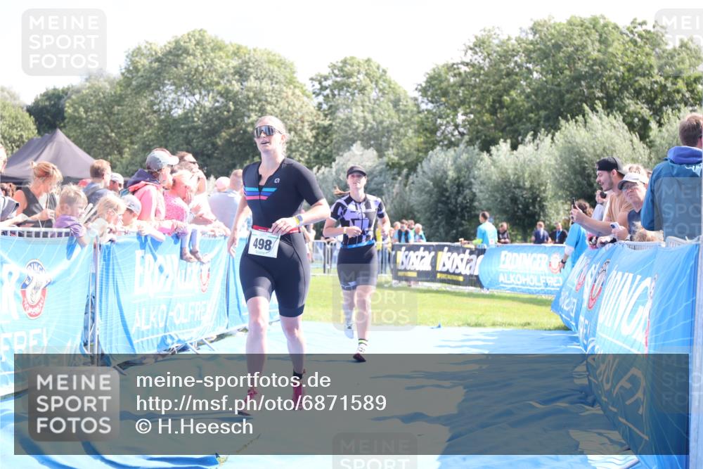 25.08.2024 - Elbe Triathlon Hamburg H.Heesch http://msf.ph/oto/6871589 25.08.2024 11:36:45 Ziel 423, 479, 498 meine-sportfotos.de
