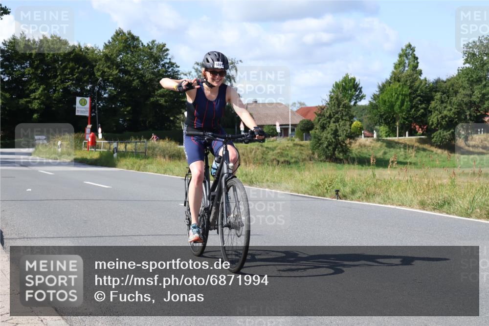 25.08.2024 - Elbe Triathlon Hamburg Fuchs,  Jonas http://msf.ph/oto/6871994 25.08.2024 11:14:59 Radfahren 1706, 1491 meine-sportfotos.de