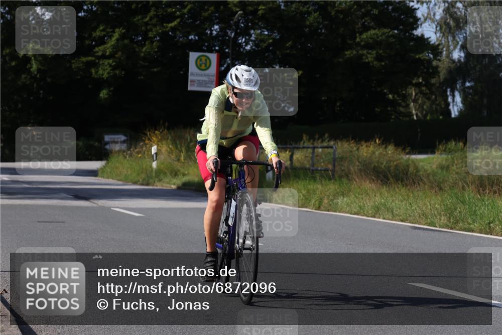 25.08.2024 - Elbe Triathlon Hamburg Fuchs,  Jonas http://msf.ph/oto/6872096 25.08.2024 11:15:34 Radfahren 1509, 1513 meine-sportfotos.de