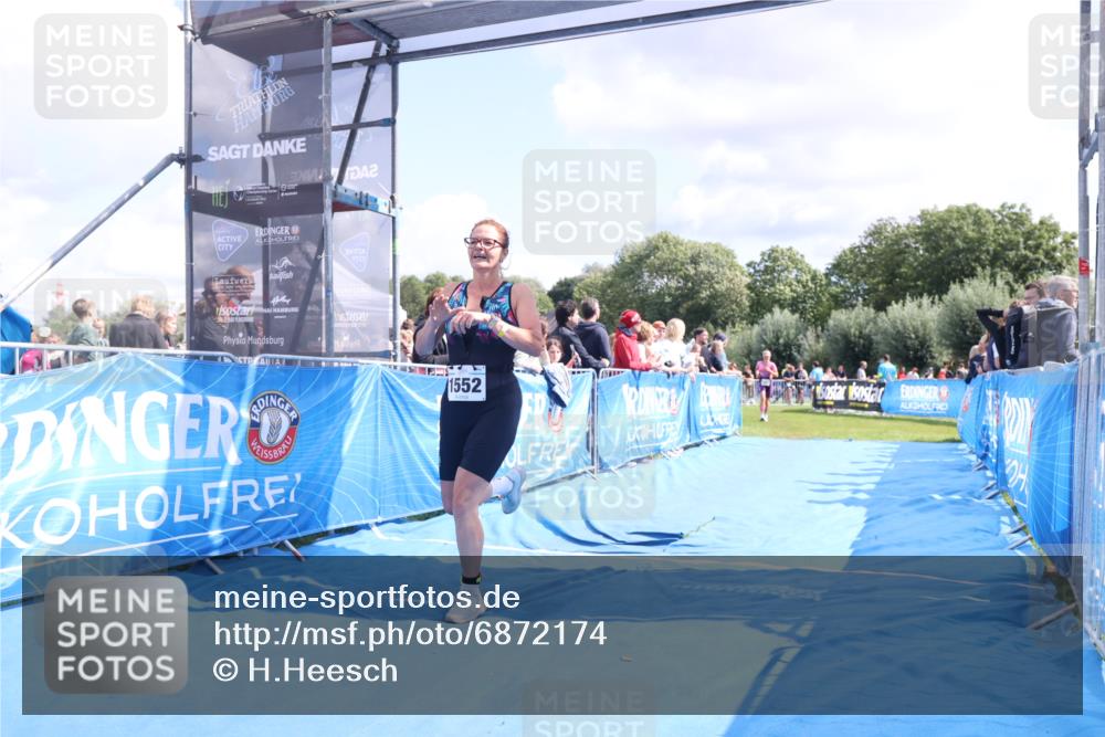 25.08.2024 - Elbe Triathlon Hamburg H.Heesch http://msf.ph/oto/6872174 25.08.2024 11:59:17 Ziel 478, 1472, 1552 meine-sportfotos.de