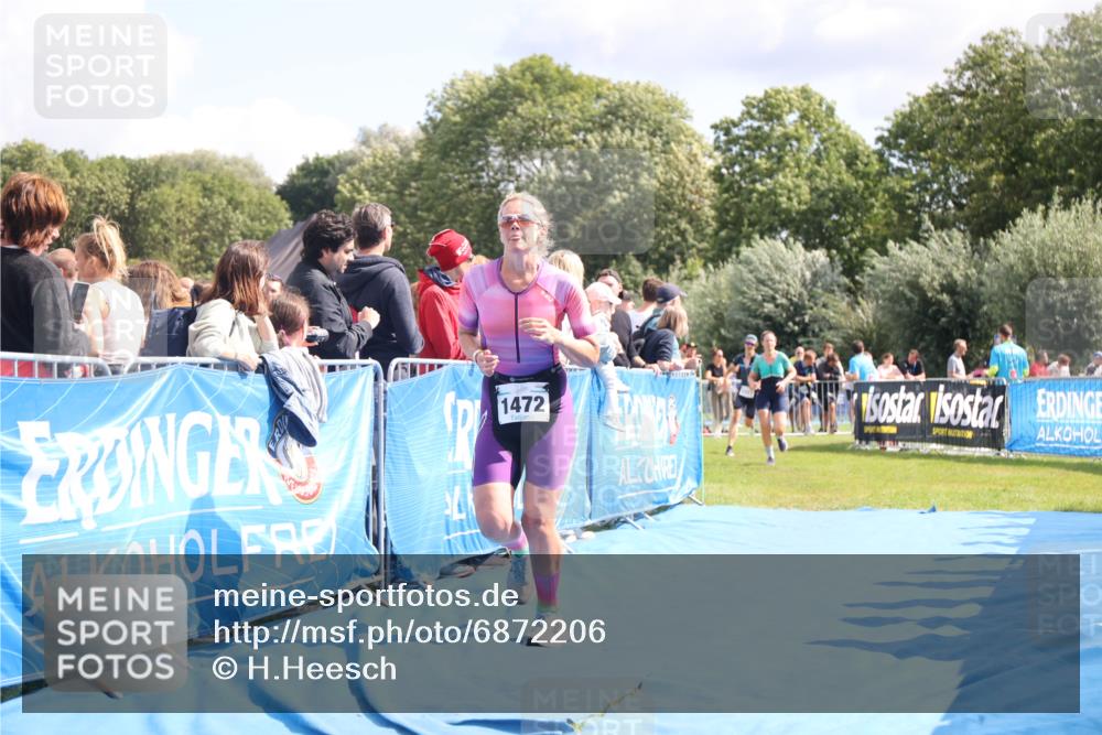 25.08.2024 - Elbe Triathlon Hamburg H.Heesch http://msf.ph/oto/6872206 25.08.2024 11:59:21 Ziel 478, 1472, 1479, 1552, 1717 meine-sportfotos.de