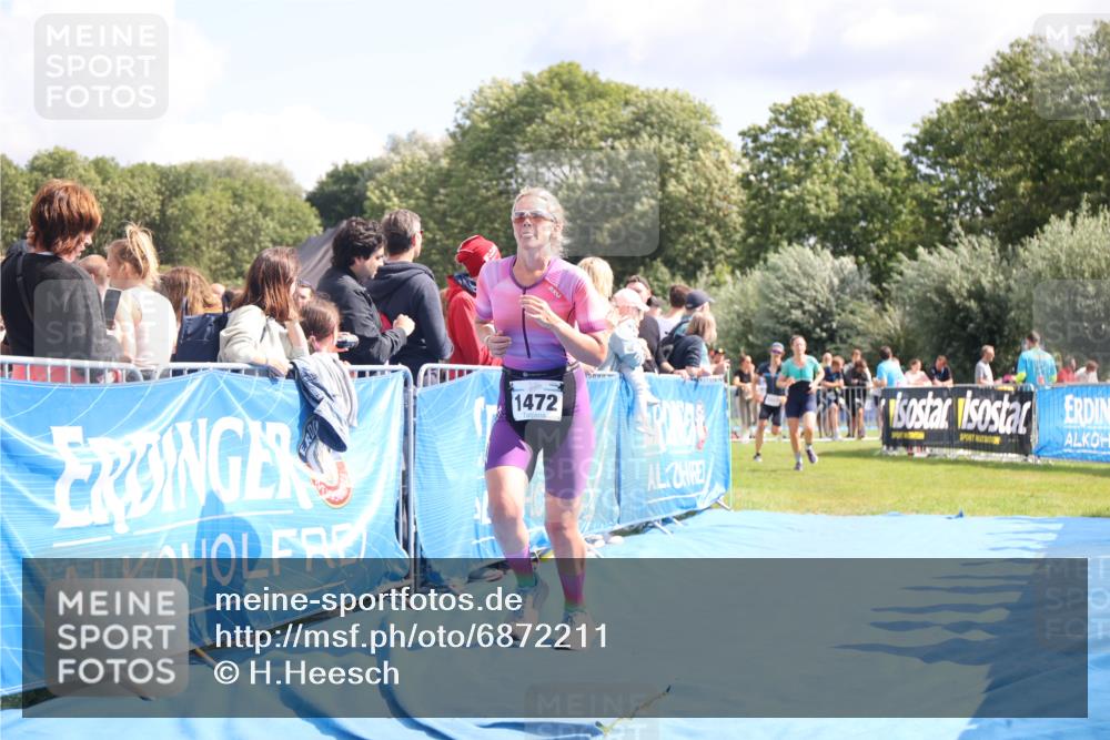 25.08.2024 - Elbe Triathlon Hamburg H.Heesch http://msf.ph/oto/6872211 25.08.2024 11:59:21 Ziel 478, 1472, 1479, 1552, 1717 meine-sportfotos.de