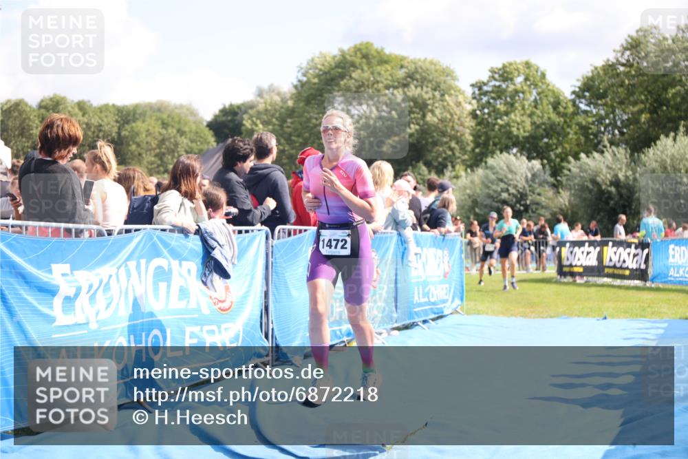 25.08.2024 - Elbe Triathlon Hamburg H.Heesch http://msf.ph/oto/6872218 25.08.2024 11:59:21 Ziel 478, 1472, 1479, 1552, 1717 meine-sportfotos.de