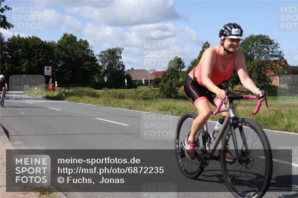 25.08.2024 - Elbe Triathlon Hamburg Fuchs,  Jonas http://msf.ph/oto/6872235 25.08.2024 11:15:53 Radfahren 1489, 1690 meine-sportfotos.de