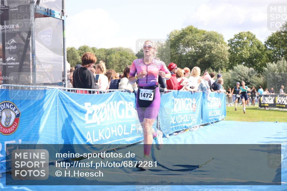 25.08.2024 - Elbe Triathlon Hamburg H.Heesch http://msf.ph/oto/6872281 25.08.2024 11:59:22 Ziel 1472, 1479, 1552, 1717 meine-sportfotos.de