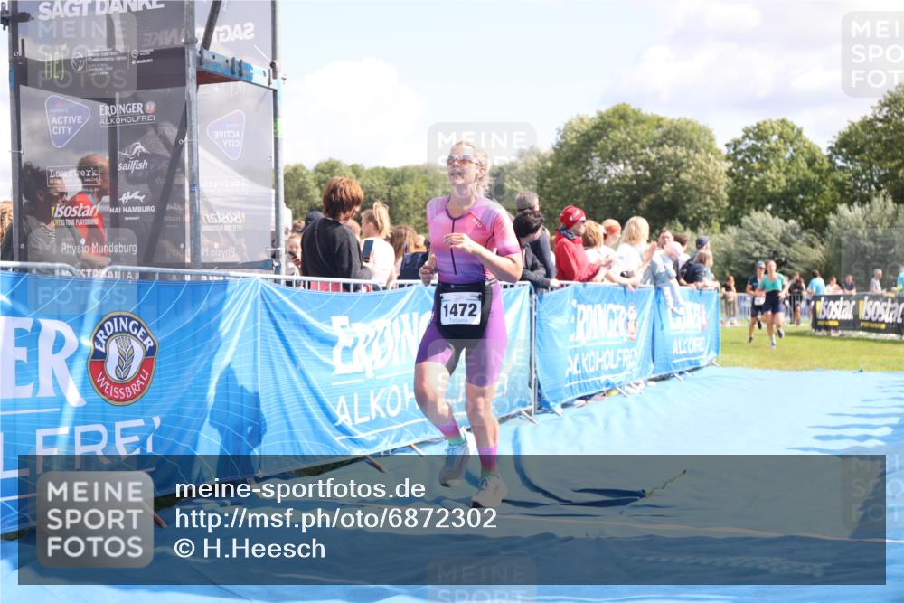 25.08.2024 - Elbe Triathlon Hamburg H.Heesch http://msf.ph/oto/6872302 25.08.2024 11:59:22 Ziel 1472, 1479, 1552, 1717 meine-sportfotos.de