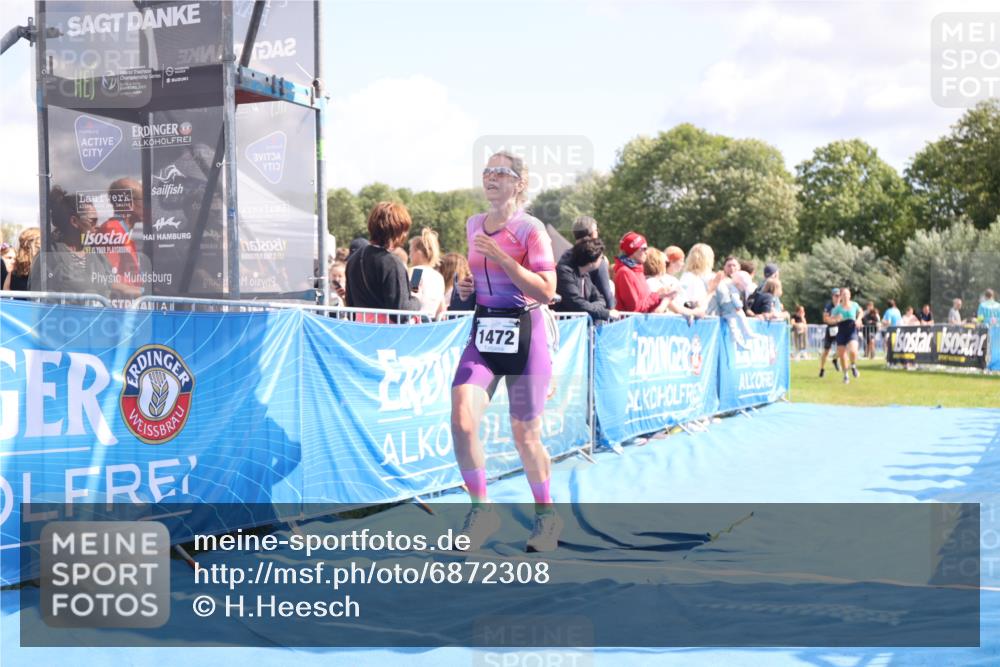 25.08.2024 - Elbe Triathlon Hamburg H.Heesch http://msf.ph/oto/6872308 25.08.2024 11:59:22 Ziel 1472, 1479, 1552, 1717 meine-sportfotos.de