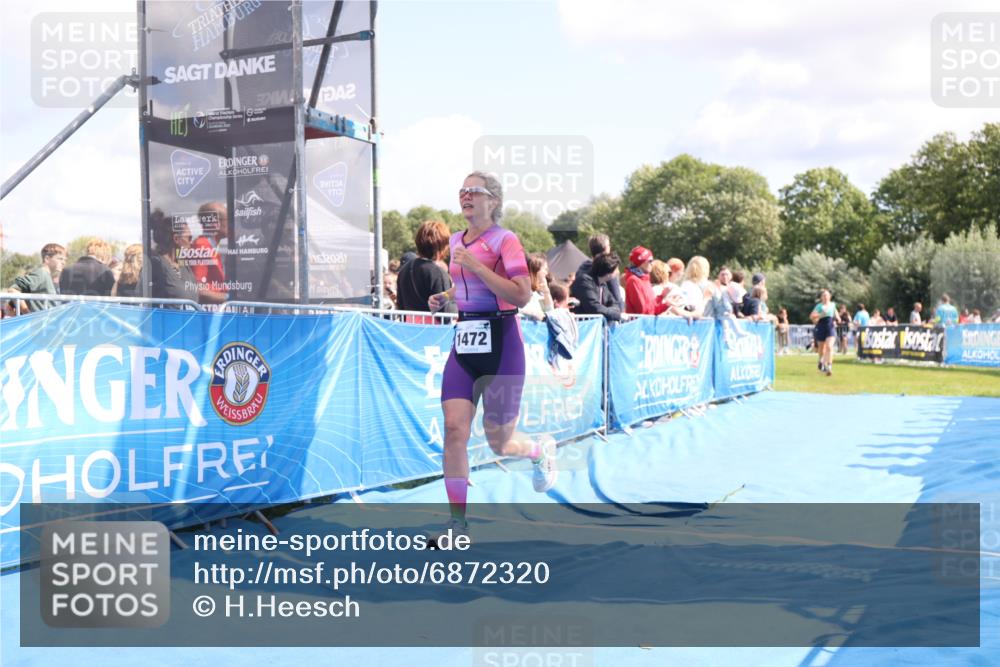 25.08.2024 - Elbe Triathlon Hamburg H.Heesch http://msf.ph/oto/6872320 25.08.2024 11:59:22 Ziel 1472, 1479, 1552, 1717 meine-sportfotos.de