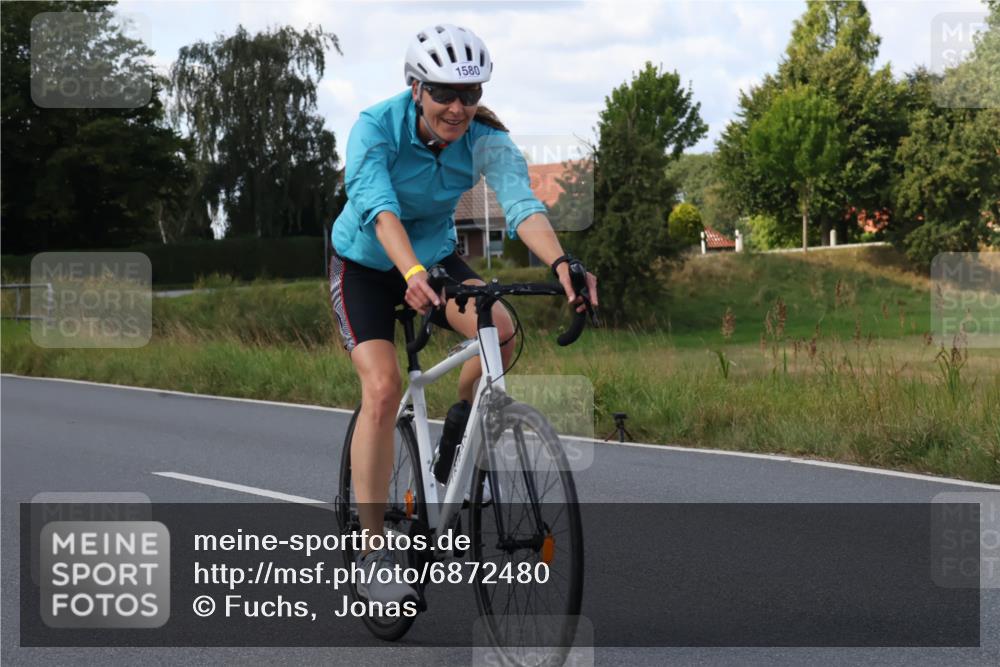 25.08.2024 - Elbe Triathlon Hamburg Fuchs,  Jonas http://msf.ph/oto/6872480 25.08.2024 11:17:11 Radfahren 1658, 1580, 1503 meine-sportfotos.de