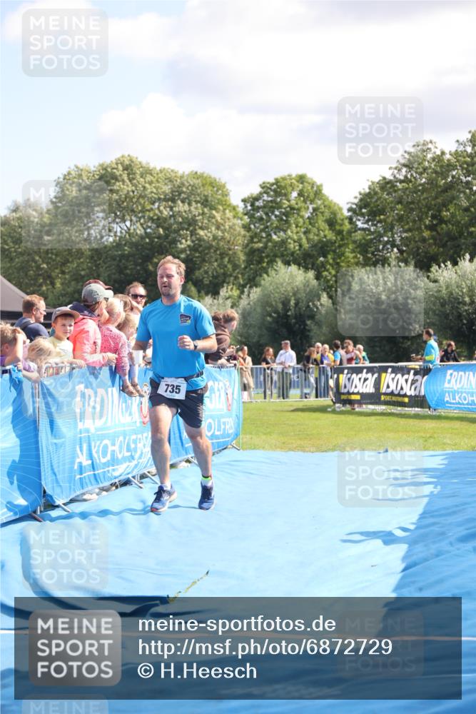 25.08.2024 - Elbe Triathlon Hamburg H.Heesch http://msf.ph/oto/6872729 25.08.2024 11:37:44 Ziel 735, 1428, 1459 meine-sportfotos.de