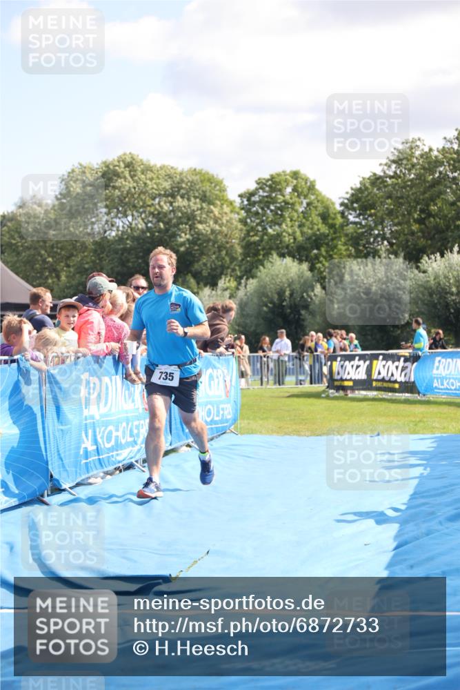 25.08.2024 - Elbe Triathlon Hamburg H.Heesch http://msf.ph/oto/6872733 25.08.2024 11:37:44 Ziel 735, 1428, 1459 meine-sportfotos.de