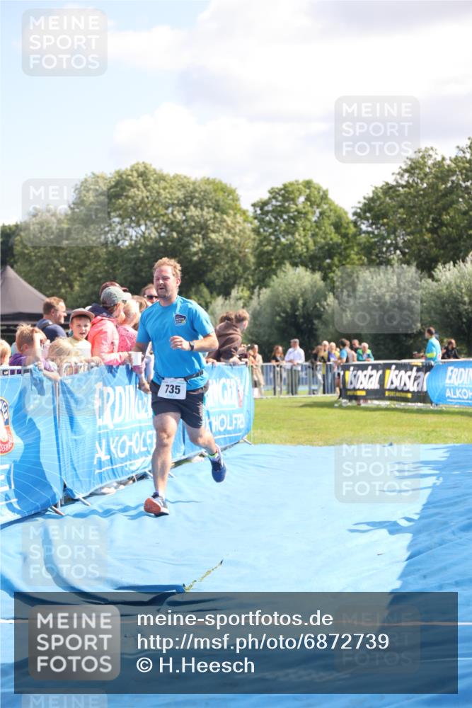 25.08.2024 - Elbe Triathlon Hamburg H.Heesch http://msf.ph/oto/6872739 25.08.2024 11:37:44 Ziel 735, 1428, 1459 meine-sportfotos.de