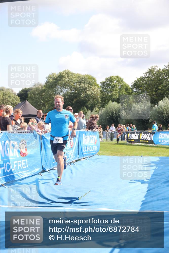 25.08.2024 - Elbe Triathlon Hamburg H.Heesch http://msf.ph/oto/6872784 25.08.2024 11:37:44 Ziel 735, 1428, 1459 meine-sportfotos.de