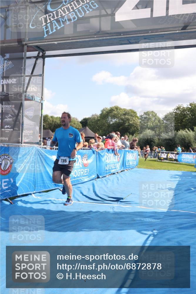 25.08.2024 - Elbe Triathlon Hamburg H.Heesch http://msf.ph/oto/6872878 25.08.2024 11:37:45 Ziel 735, 1428, 1459 meine-sportfotos.de