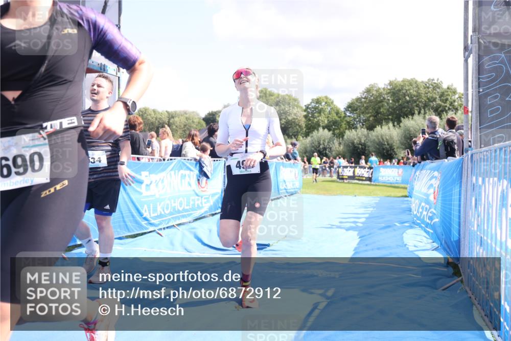 25.08.2024 - Elbe Triathlon Hamburg H.Heesch http://msf.ph/oto/6872912 25.08.2024 11:59:33 Ziel 494, 634, 1479, 1644, 1690, 1717 meine-sportfotos.de