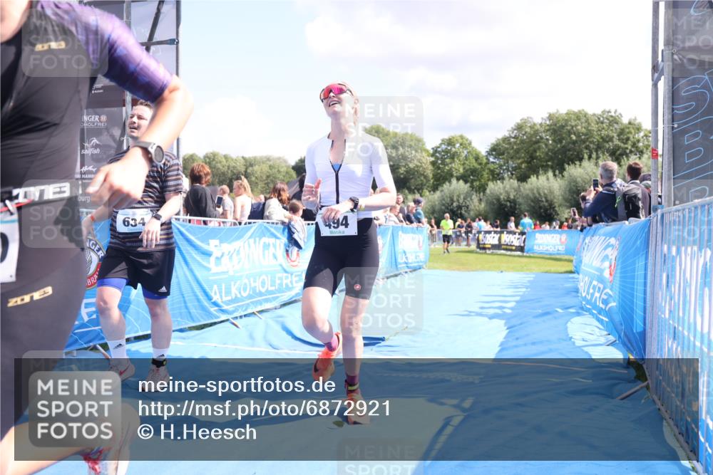 25.08.2024 - Elbe Triathlon Hamburg H.Heesch http://msf.ph/oto/6872921 25.08.2024 11:59:33 Ziel 494, 634, 1479, 1644, 1690, 1717 meine-sportfotos.de