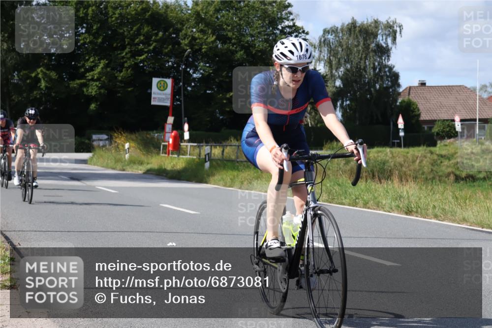 25.08.2024 - Elbe Triathlon Hamburg Fuchs,  Jonas http://msf.ph/oto/6873081 25.08.2024 11:19:40 Radfahren 1705, 1682, 1678, 1685, 1628, 1536 meine-sportfotos.de