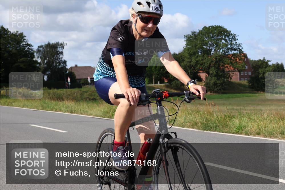 25.08.2024 - Elbe Triathlon Hamburg Fuchs,  Jonas http://msf.ph/oto/6873168 25.08.2024 11:20:01 Radfahren 1598, 1471 meine-sportfotos.de