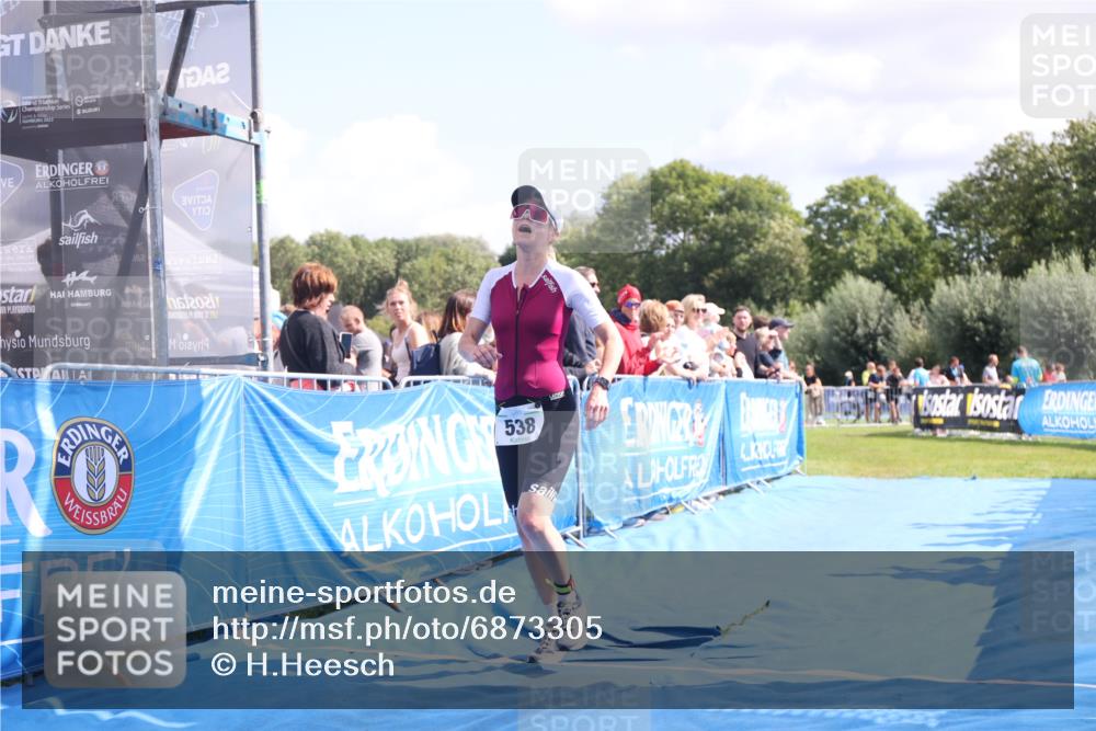 25.08.2024 - Elbe Triathlon Hamburg H.Heesch http://msf.ph/oto/6873305 25.08.2024 11:59:51 Ziel 538, 1523 meine-sportfotos.de