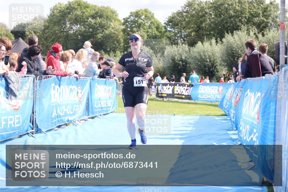 25.08.2024 - Elbe Triathlon Hamburg H.Heesch http://msf.ph/oto/6873441 25.08.2024 12:00:02 Ziel 1512 meine-sportfotos.de