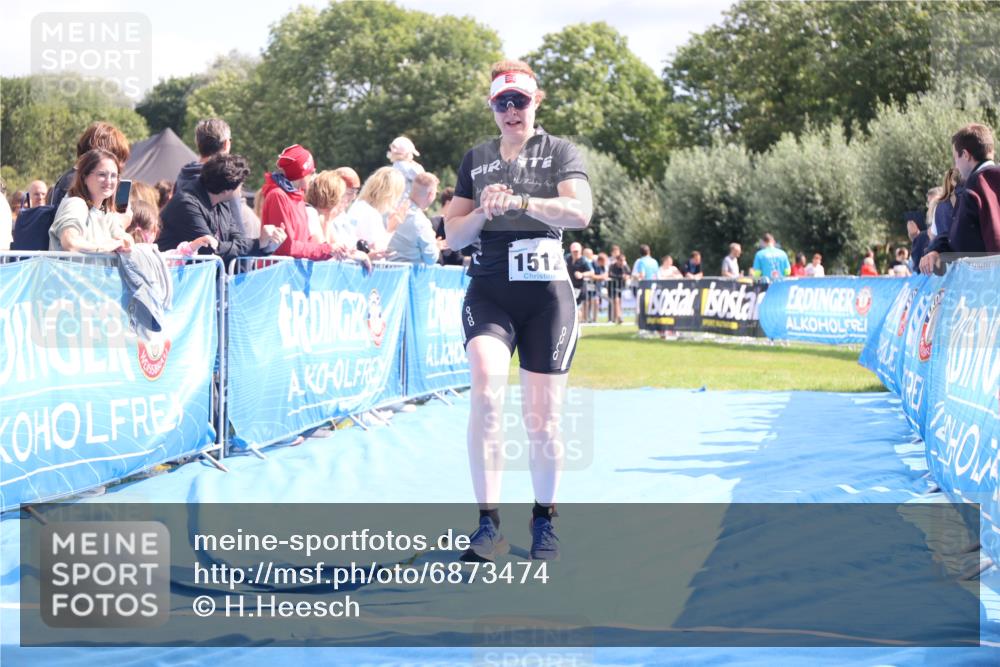 25.08.2024 - Elbe Triathlon Hamburg H.Heesch http://msf.ph/oto/6873474 25.08.2024 12:00:03 Ziel 1512 meine-sportfotos.de
