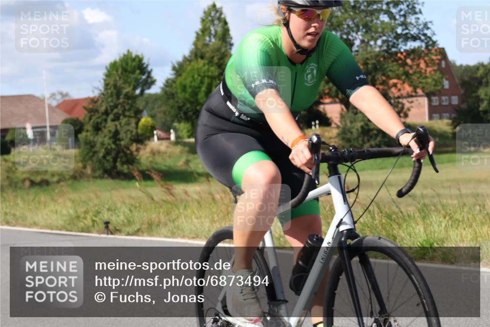 25.08.2024 - Elbe Triathlon Hamburg Fuchs,  Jonas http://msf.ph/oto/6873494 25.08.2024 11:21:40 Radfahren 1680, 1677 meine-sportfotos.de