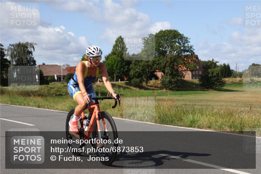 25.08.2024 - Elbe Triathlon Hamburg Fuchs,  Jonas http://msf.ph/oto/6873853 25.08.2024 11:24:22 Radfahren 1657, 1621, 1660, 1511, 1659 meine-sportfotos.de