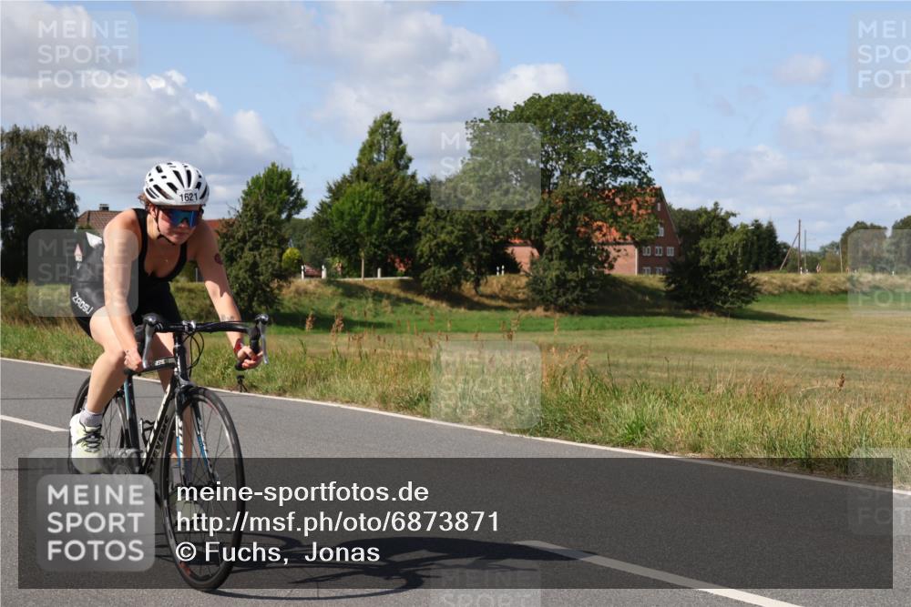 25.08.2024 - Elbe Triathlon Hamburg Fuchs,  Jonas http://msf.ph/oto/6873871 25.08.2024 11:24:24 Radfahren 1657, 1621, 1660, 1511, 1659 meine-sportfotos.de