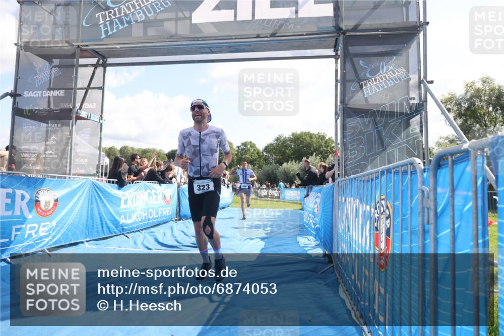 25.08.2024 - Elbe Triathlon Hamburg H.Heesch http://msf.ph/oto/6874053 25.08.2024 11:12:11 Ziel 268, 323, 390, 399 meine-sportfotos.de