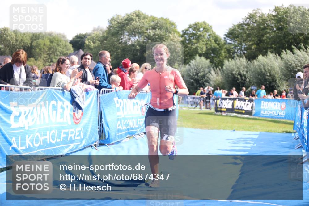 25.08.2024 - Elbe Triathlon Hamburg H.Heesch http://msf.ph/oto/6874347 25.08.2024 12:01:19 Ziel 1505, 1576, 1637, 1663 meine-sportfotos.de