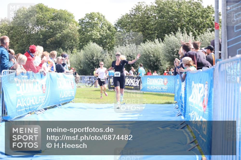 25.08.2024 - Elbe Triathlon Hamburg H.Heesch http://msf.ph/oto/6874482 25.08.2024 12:01:28 Ziel 468, 1619 meine-sportfotos.de
