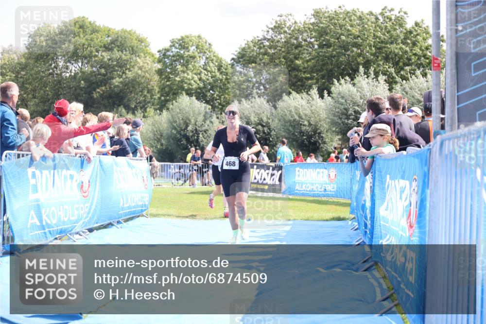 25.08.2024 - Elbe Triathlon Hamburg H.Heesch http://msf.ph/oto/6874509 25.08.2024 12:01:29 Ziel 468, 1619 meine-sportfotos.de