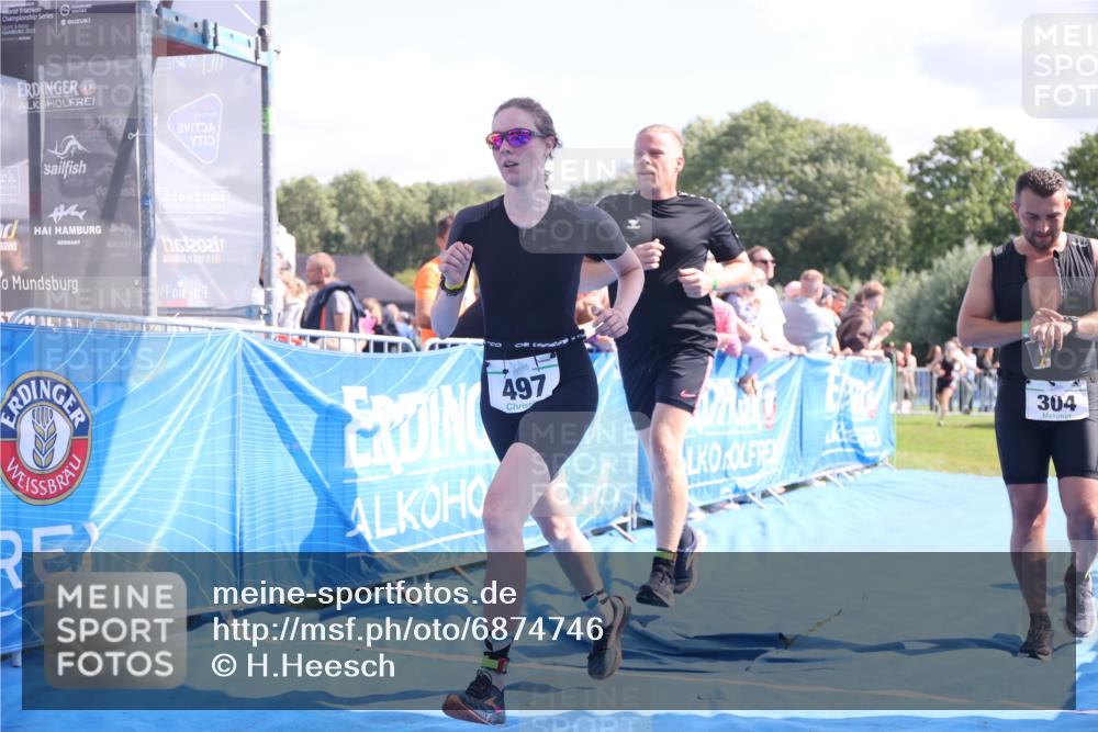 25.08.2024 - Elbe Triathlon Hamburg H.Heesch http://msf.ph/oto/6874746 25.08.2024 11:39:31 Ziel 304, 497, 507, 673, 707 meine-sportfotos.de