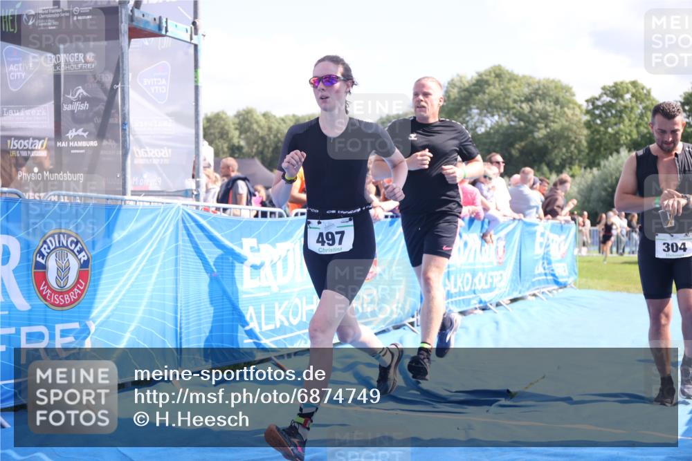25.08.2024 - Elbe Triathlon Hamburg H.Heesch http://msf.ph/oto/6874749 25.08.2024 11:39:31 Ziel 304, 497, 507, 673, 707 meine-sportfotos.de