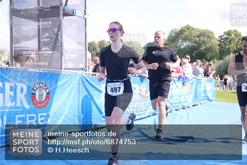 25.08.2024 - Elbe Triathlon Hamburg H.Heesch http://msf.ph/oto/6874753 25.08.2024 11:39:31 Ziel 304, 497, 507, 673, 707 meine-sportfotos.de