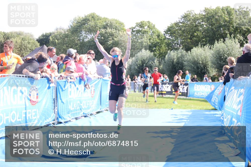25.08.2024 - Elbe Triathlon Hamburg H.Heesch http://msf.ph/oto/6874815 25.08.2024 11:39:37 Ziel 304, 497, 507, 707, 781, 1411 meine-sportfotos.de
