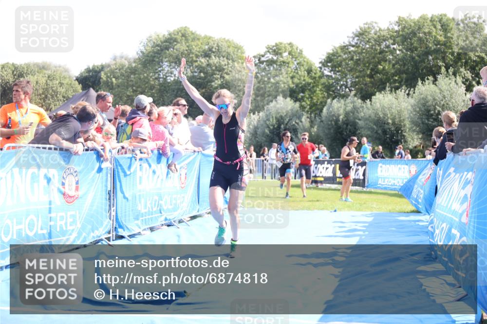 25.08.2024 - Elbe Triathlon Hamburg H.Heesch http://msf.ph/oto/6874818 25.08.2024 11:39:37 Ziel 304, 497, 507, 707, 781, 1411 meine-sportfotos.de