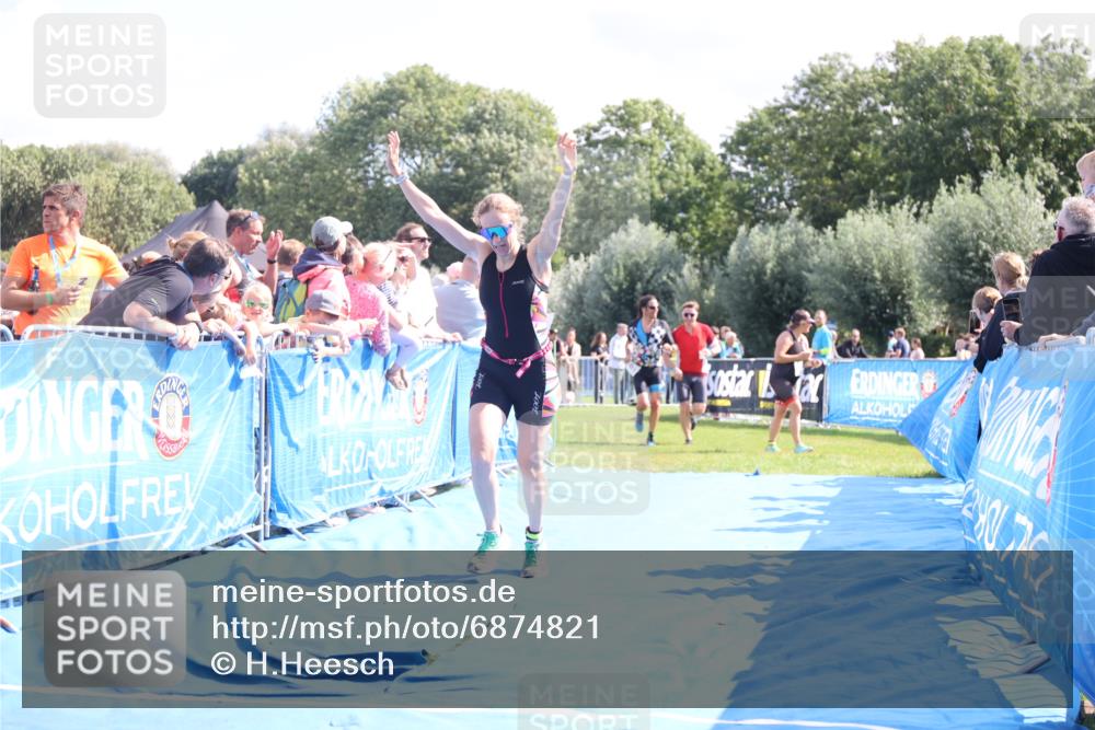 25.08.2024 - Elbe Triathlon Hamburg H.Heesch http://msf.ph/oto/6874821 25.08.2024 11:39:37 Ziel 304, 497, 507, 707, 781, 1411 meine-sportfotos.de