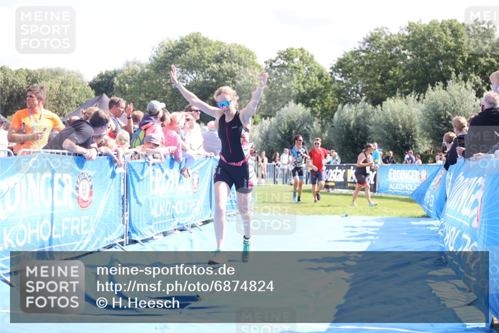 25.08.2024 - Elbe Triathlon Hamburg H.Heesch http://msf.ph/oto/6874824 25.08.2024 11:39:38 Ziel 304, 497, 507, 707, 781, 1411 meine-sportfotos.de