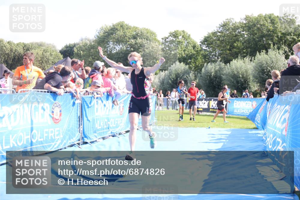 25.08.2024 - Elbe Triathlon Hamburg H.Heesch http://msf.ph/oto/6874826 25.08.2024 11:39:38 Ziel 304, 497, 507, 707, 781, 1411 meine-sportfotos.de