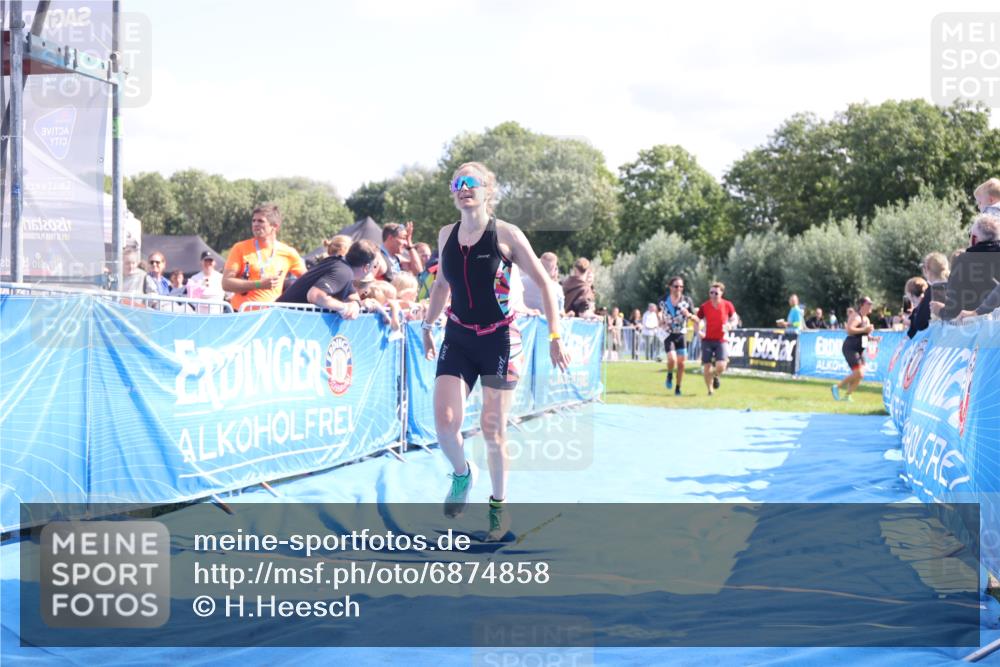 25.08.2024 - Elbe Triathlon Hamburg H.Heesch http://msf.ph/oto/6874858 25.08.2024 11:39:38 Ziel 304, 497, 507, 707, 781, 1411 meine-sportfotos.de
