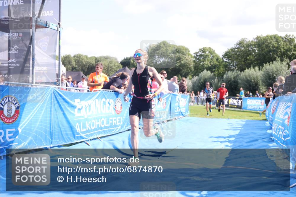 25.08.2024 - Elbe Triathlon Hamburg H.Heesch http://msf.ph/oto/6874870 25.08.2024 11:39:38 Ziel 304, 497, 507, 707, 781, 1411 meine-sportfotos.de